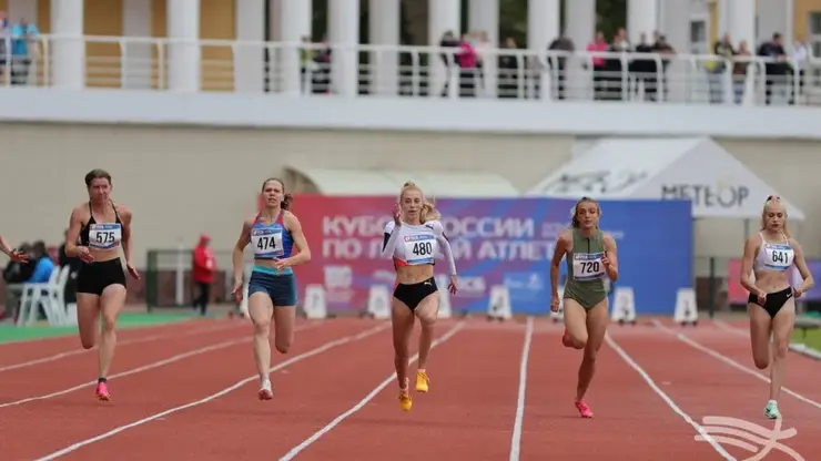 Красноярка Кристина Макаренко одержала победу в первом турнире 2024 года в забеге на 60 метров